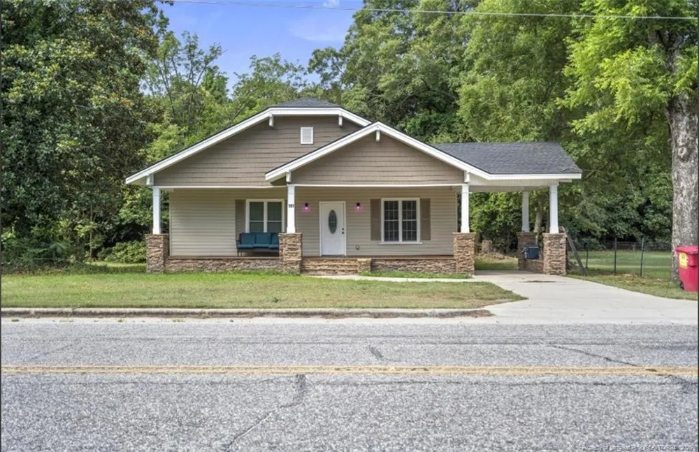 191 W Third Street Parkton, NC 28371