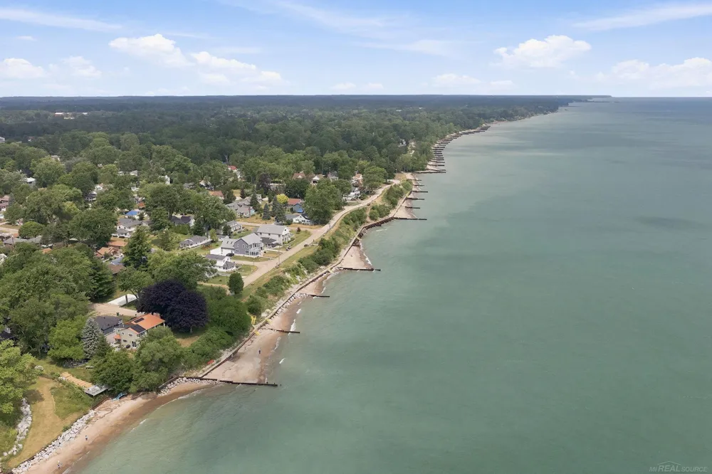 7405 Aspen Road Worth Township, MI 48450