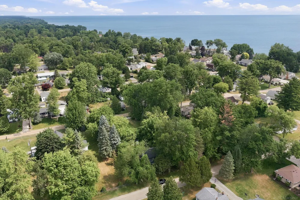 7405 Aspen Road Worth Township, MI 48450