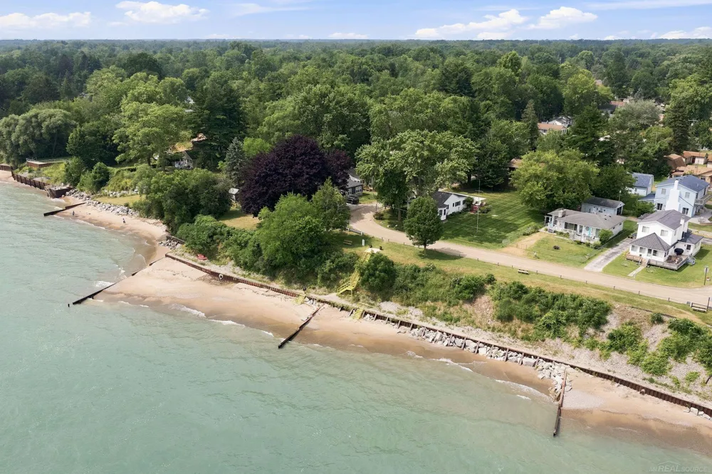 7405 Aspen Road Worth Township, MI 48450