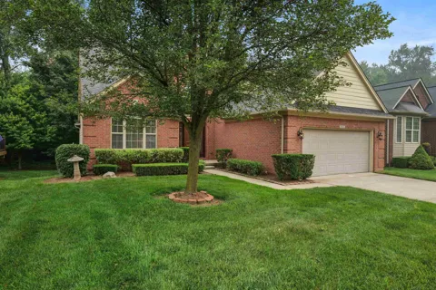 8313 Pine Creek Drive