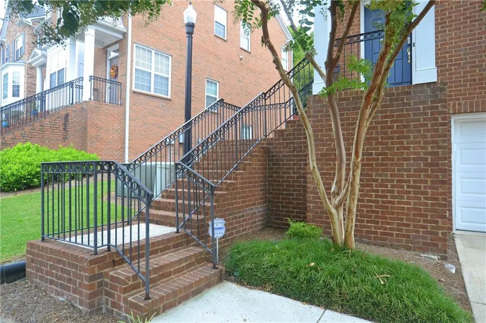 1760 Highlands View SE #5 Smyrna, GA 30082