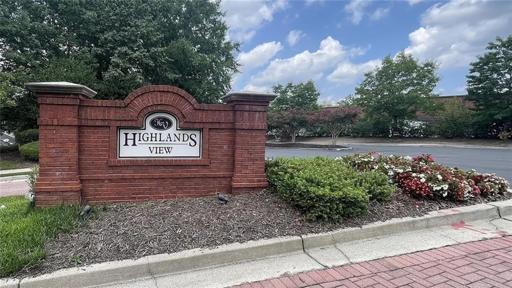 1760 Highlands View SE #5 Smyrna, GA 30082