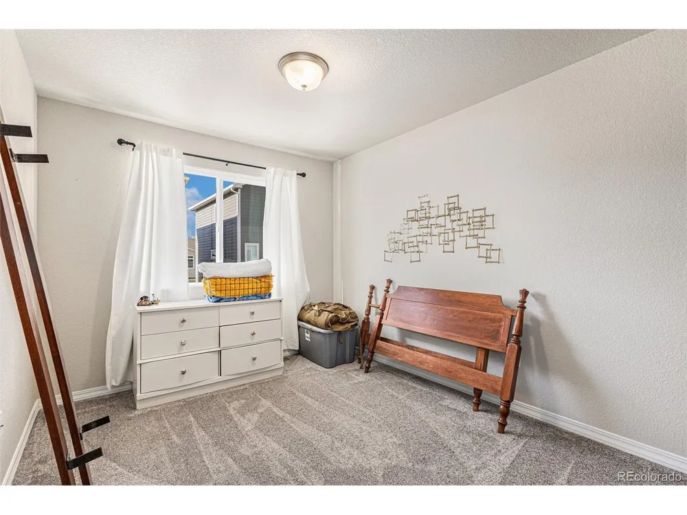 2940 Magic Carpet Loop Colorado Springs, CO 80916