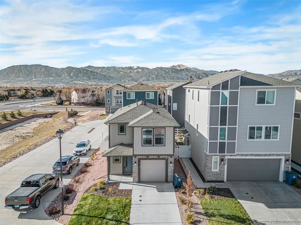 2940 Magic Carpet Loop Colorado Springs, CO 80916