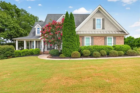 5704 Avalon Commons Way