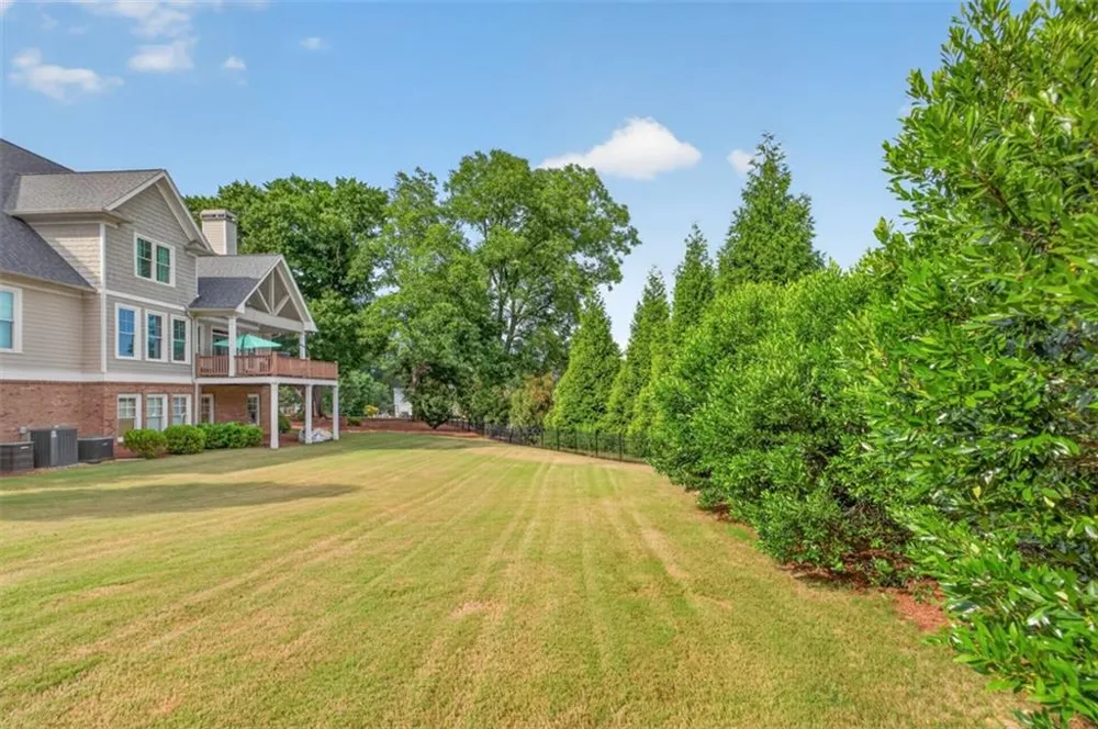 5704 Avalon Commons Way Clermont, GA 30527