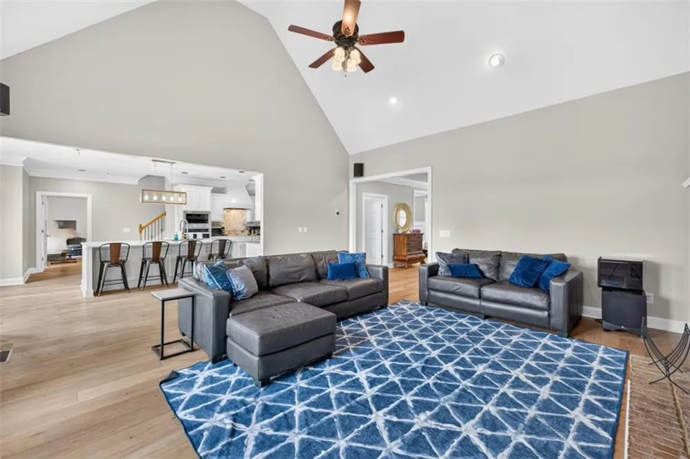 5704 Avalon Commons Way Clermont, GA 30527