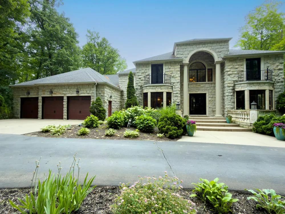 554 Bailey Lake Drive NE Lowell, MI 49331