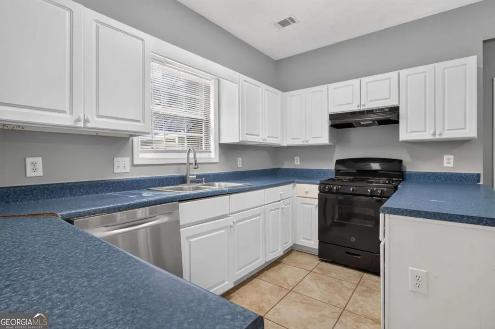 2364 Fallbrook CT Duluth, GA 30096