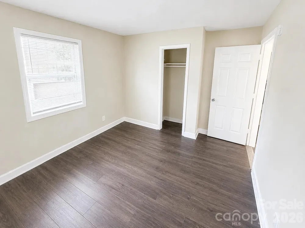 2416 Julia Avenue Charlotte, NC 28206