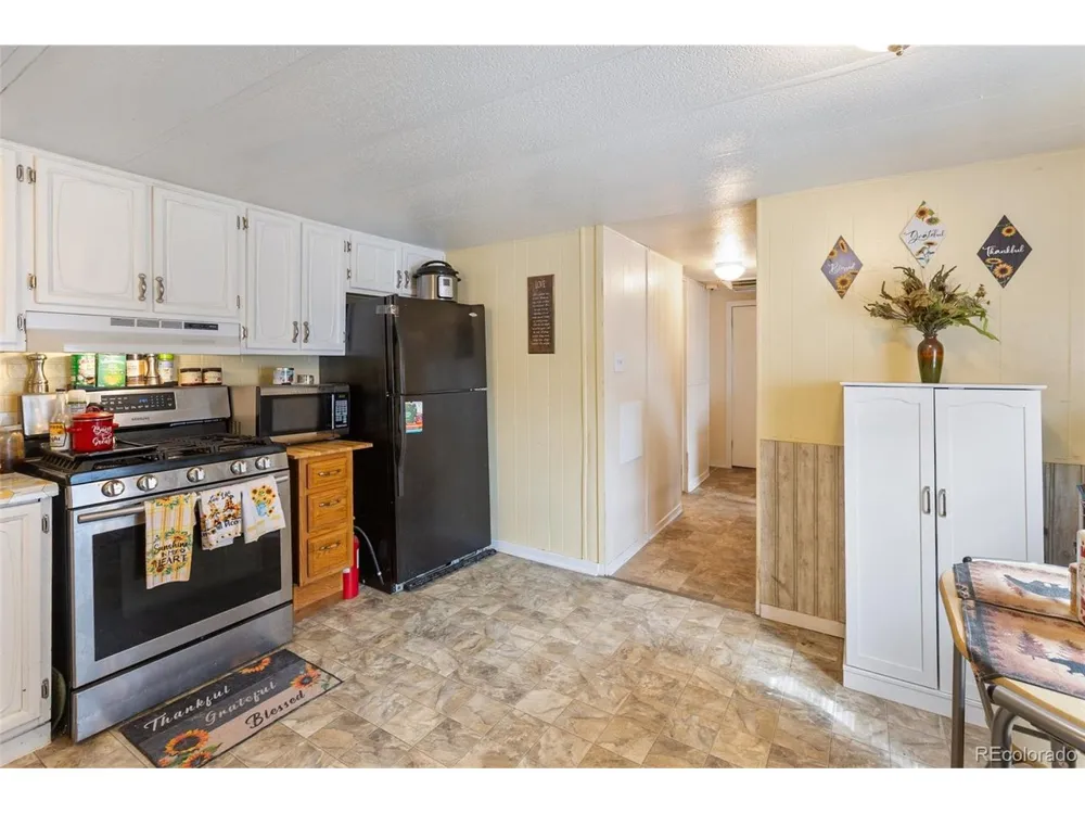600 Raintree Boulevard #98 Canon City, CO 81212
