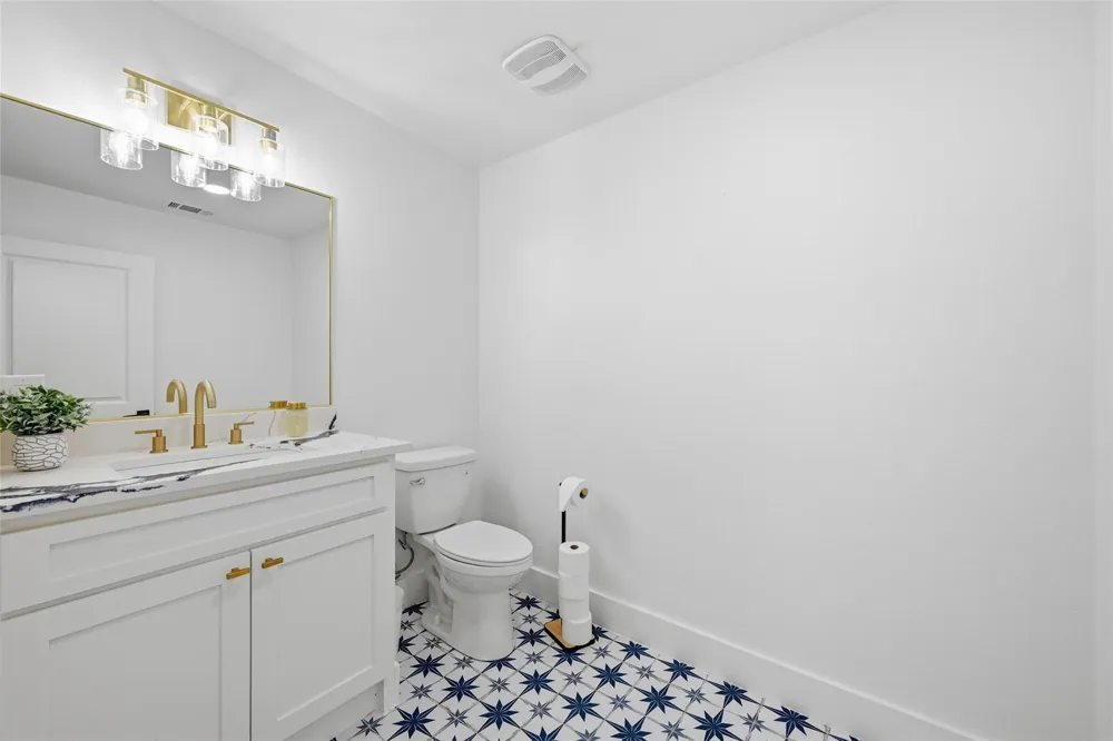 508 W White Avenue McKinney, TX 75069