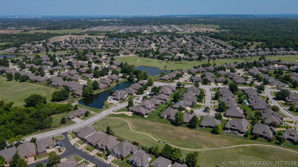 3905 Pine Avenue Broken Arrow, OK 74012
