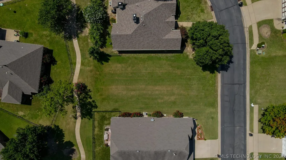 3905 Pine Avenue Broken Arrow, OK 74012