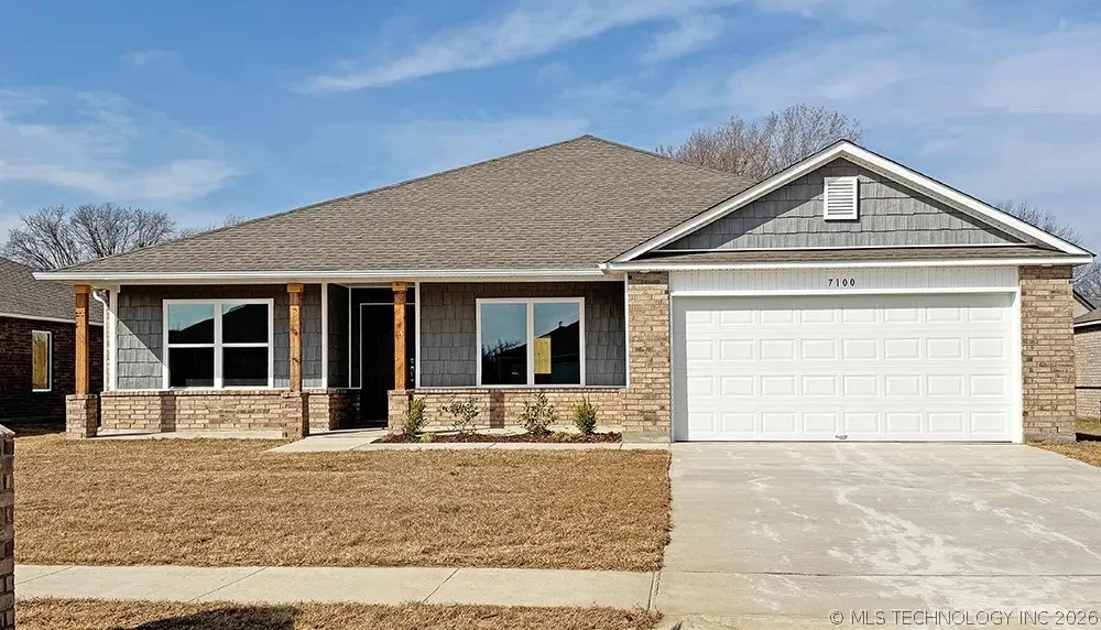7025 S Lions Avenue Broken Arrow, OK 74011