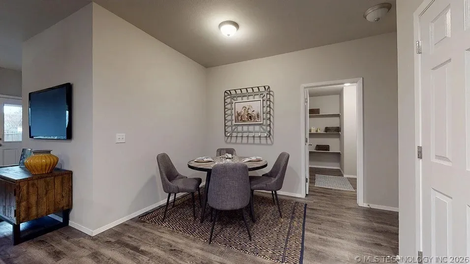 7025 S Lions Avenue Broken Arrow, OK 74011