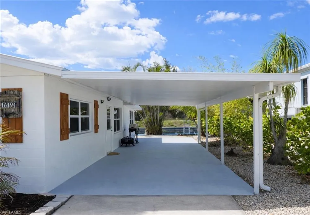 16191 Porto Bello Street Bokeelia, FL 33922