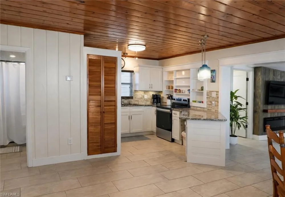 16191 Porto Bello Street Bokeelia, FL 33922