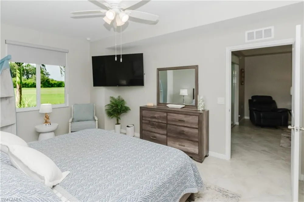 6082 National Boulevard #112 Ave Maria, FL 34142