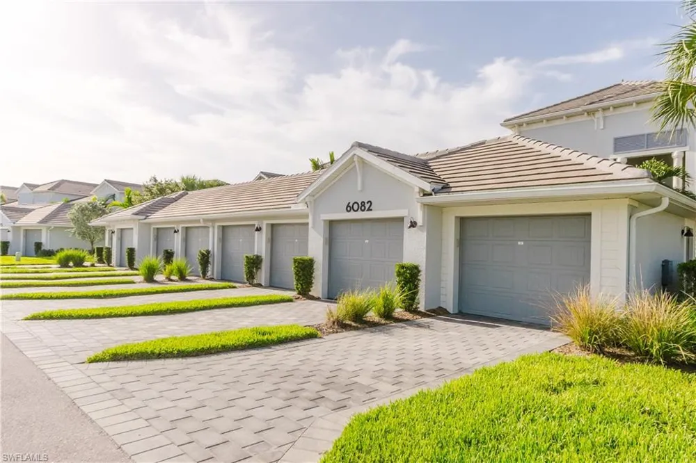 6082 National Boulevard #112 Ave Maria, FL 34142