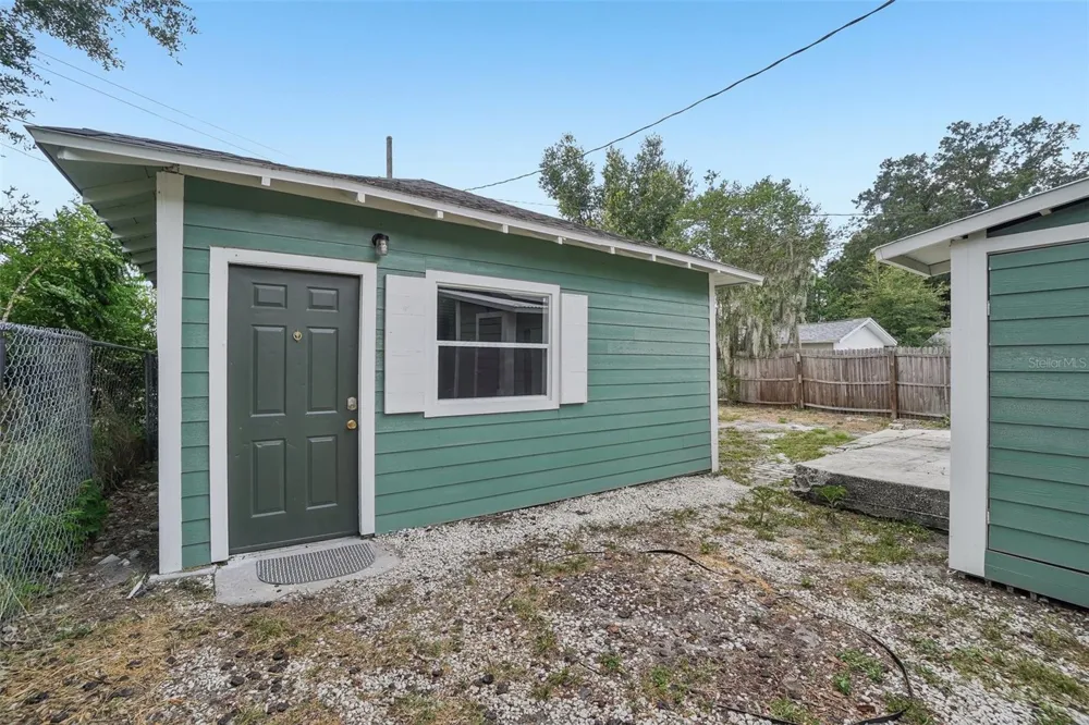 1533 E ELM ROAD Lakeland, FL 33801