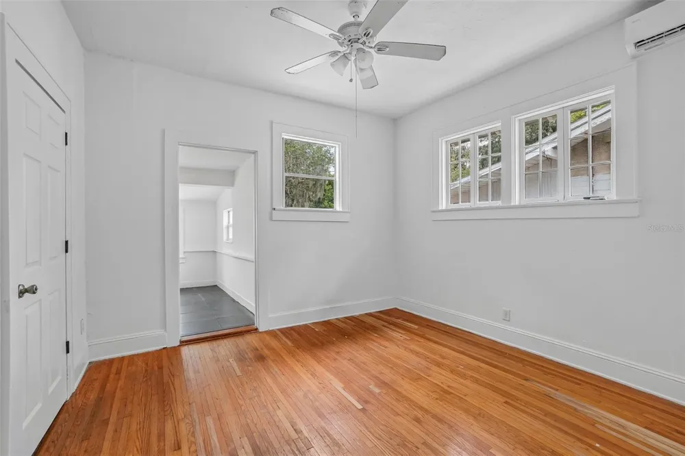 1533 E ELM ROAD Lakeland, FL 33801
