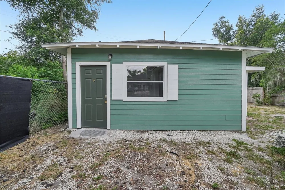 1533 E ELM ROAD Lakeland, FL 33801