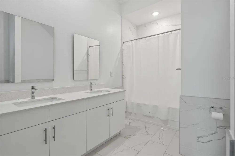285 FAMAGUSTA DRIVE Davenport, FL 33896
