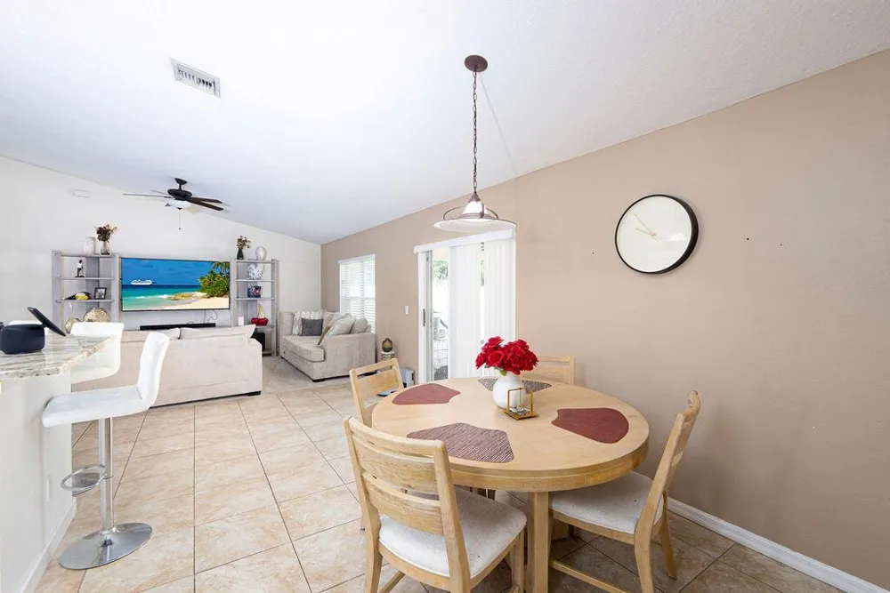 2606 Serenity Circle Fort Pierce, FL 34981
