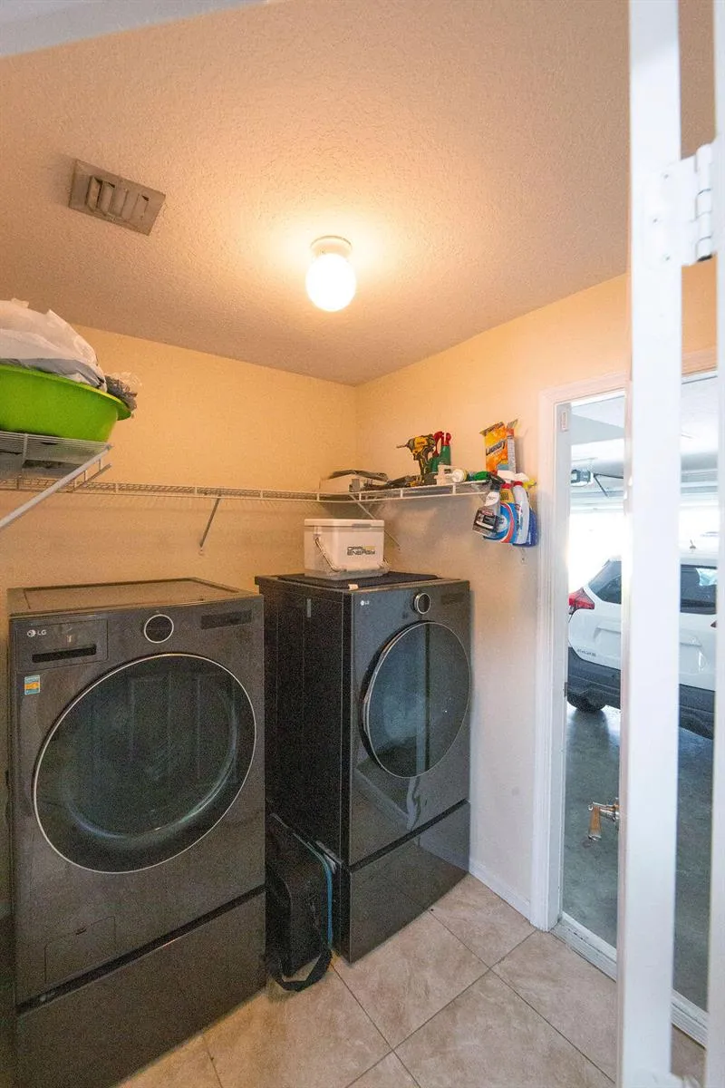2606 Serenity Circle Fort Pierce, FL 34981