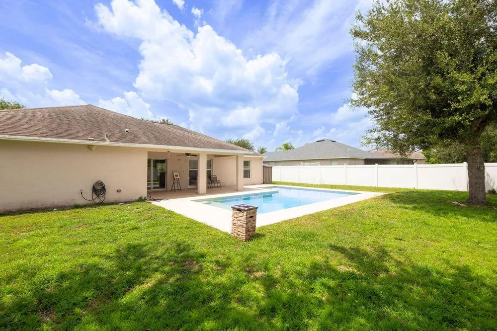 2606 Serenity Circle Fort Pierce, FL 34981