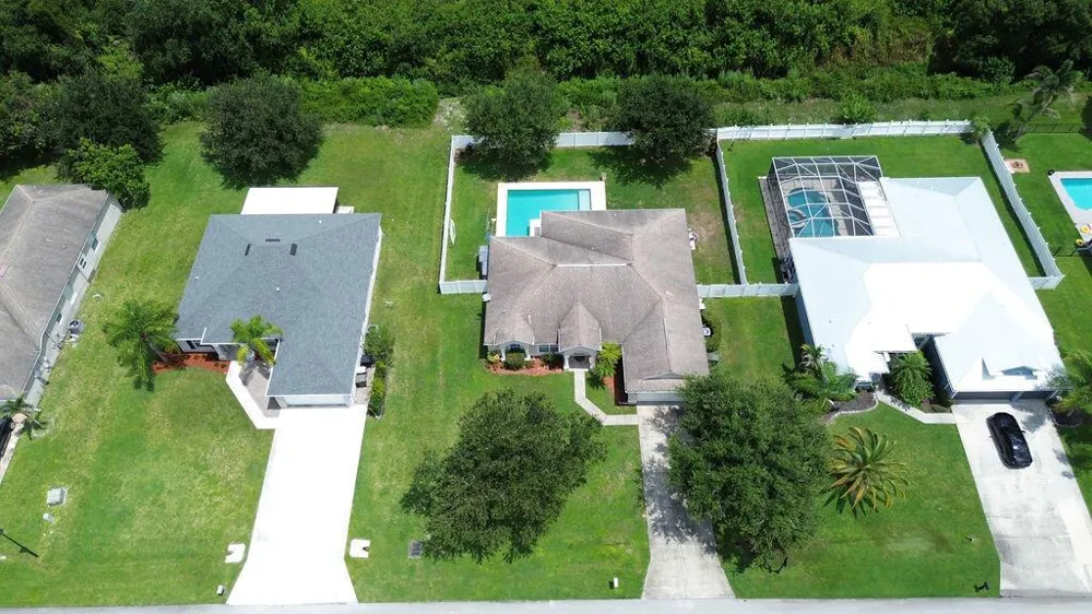 2606 Serenity Circle Fort Pierce, FL 34981