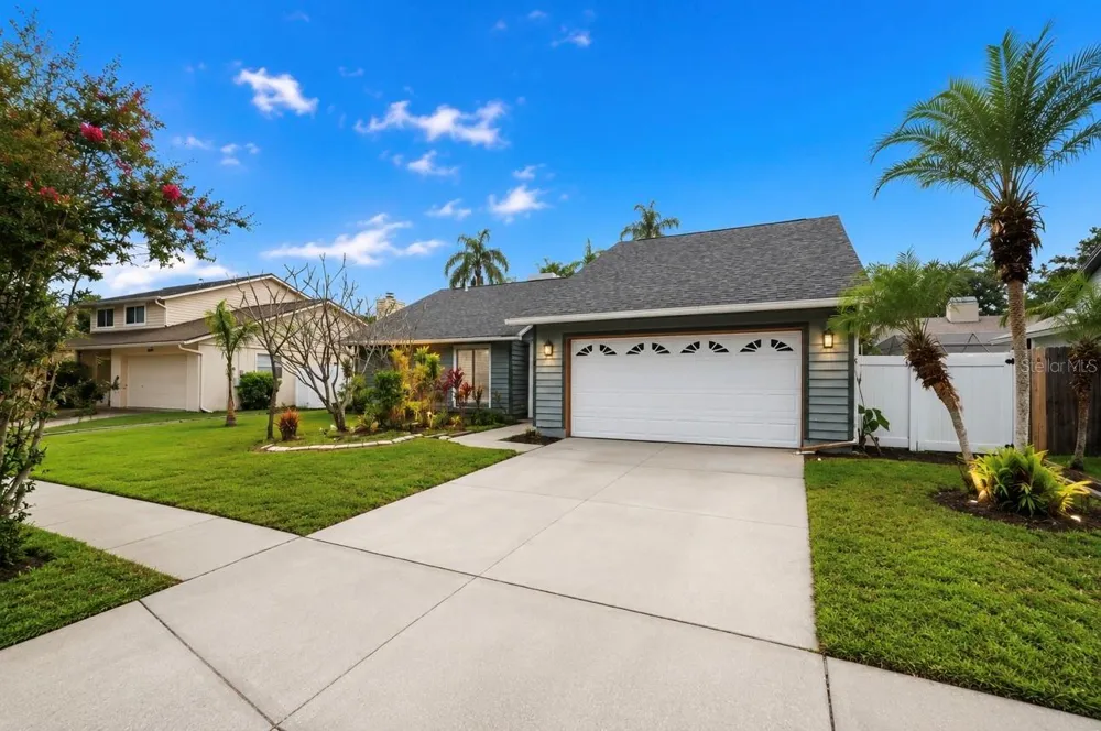 10906 AUTUMN OAK PLACE Tampa, FL 33618