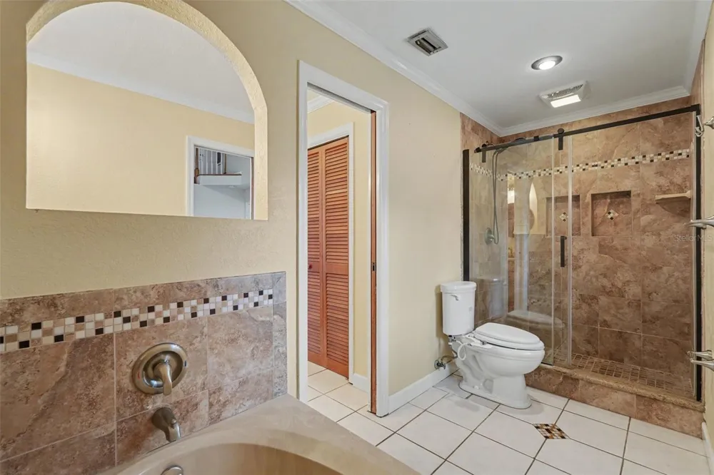 10906 AUTUMN OAK PLACE Tampa, FL 33618