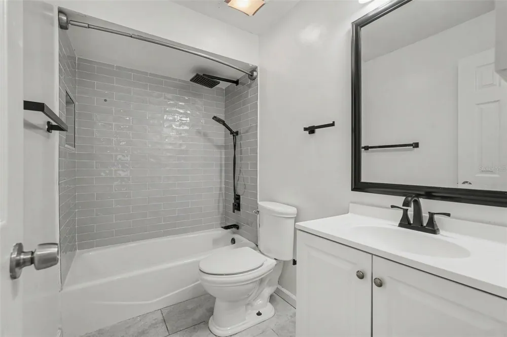 10906 AUTUMN OAK PLACE Tampa, FL 33618