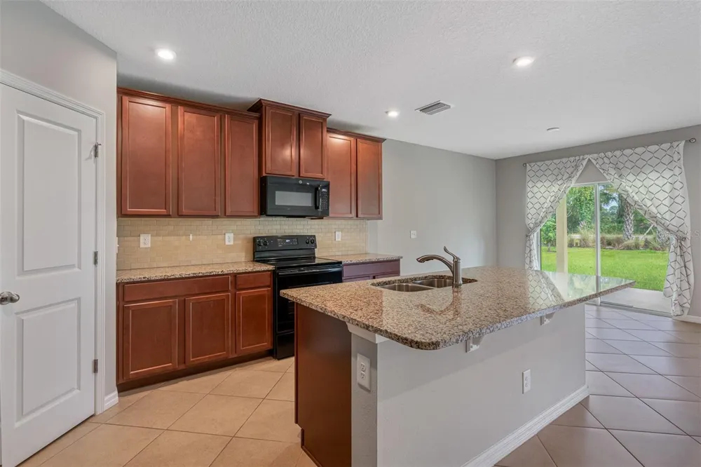 11234 HIGH NOON TRAIL Parrish, FL 34219