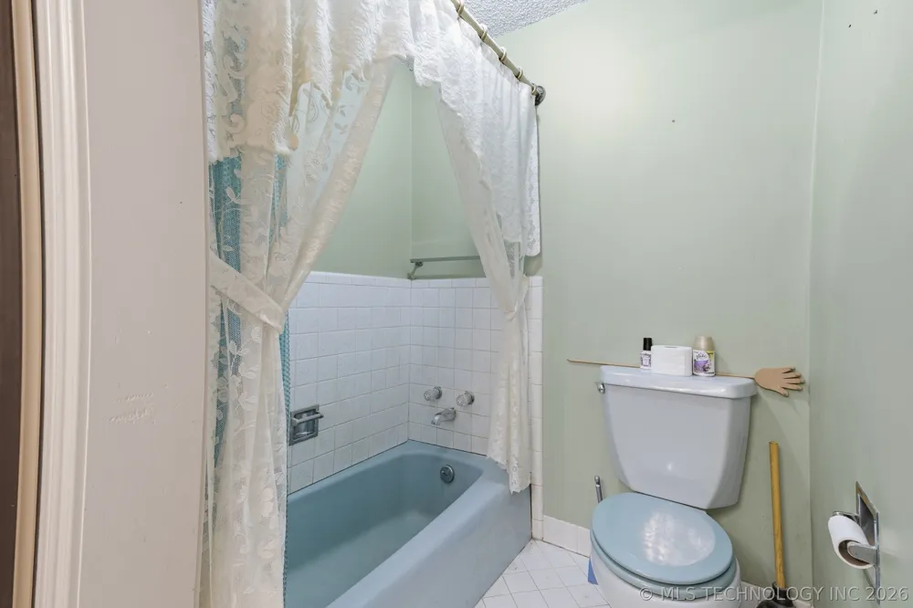 23212 W Coyote Trail Sand Springs, OK 74063