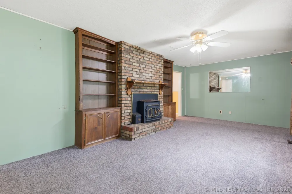 23212 W Coyote Trail Sand Springs, OK 74063