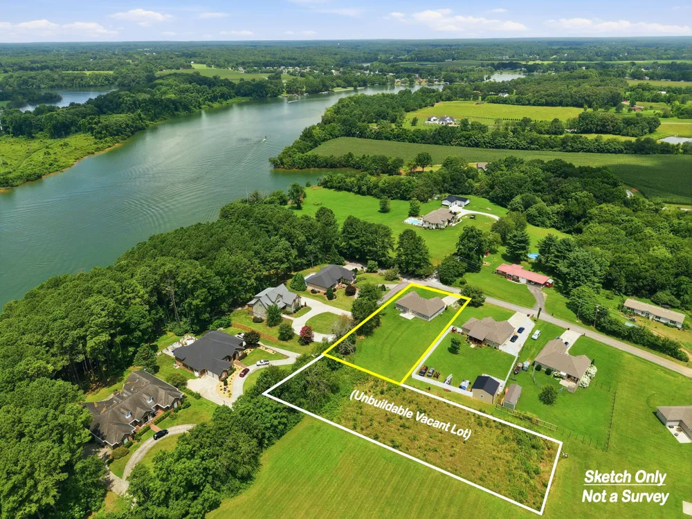 95 Luttrell Dr Winchester, TN 37398