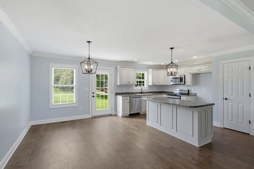 95 Luttrell Dr Winchester, TN 37398