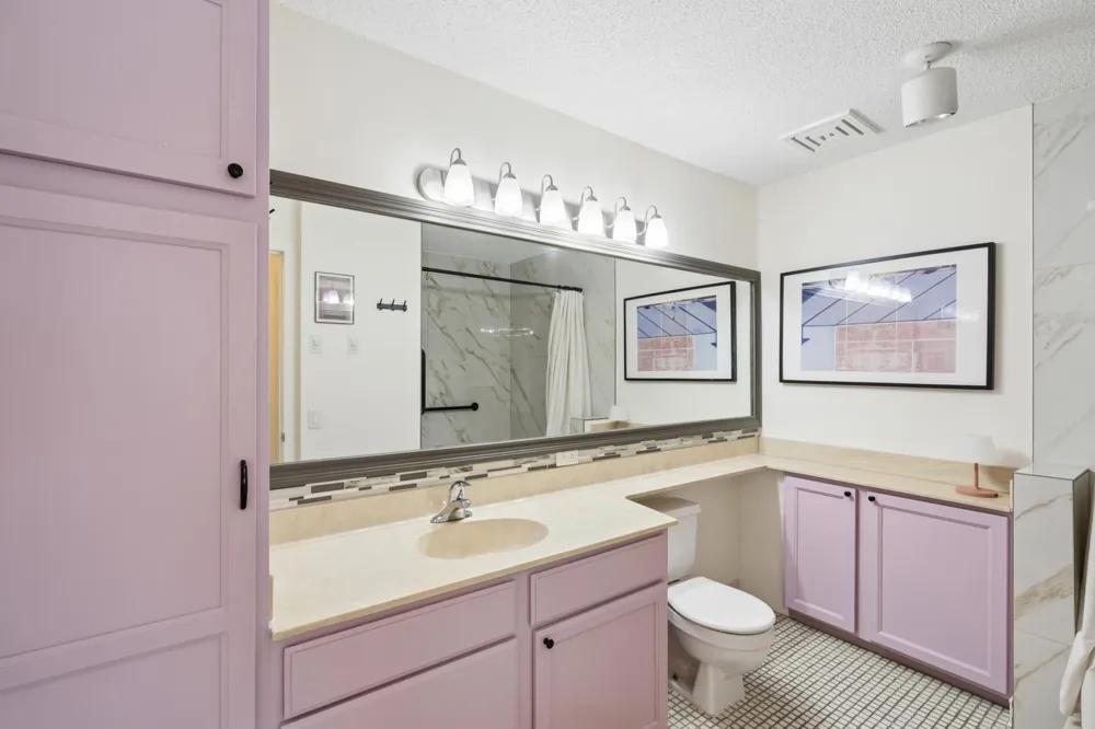 1372 Carling Drive #306 Saint Paul, MN 55108