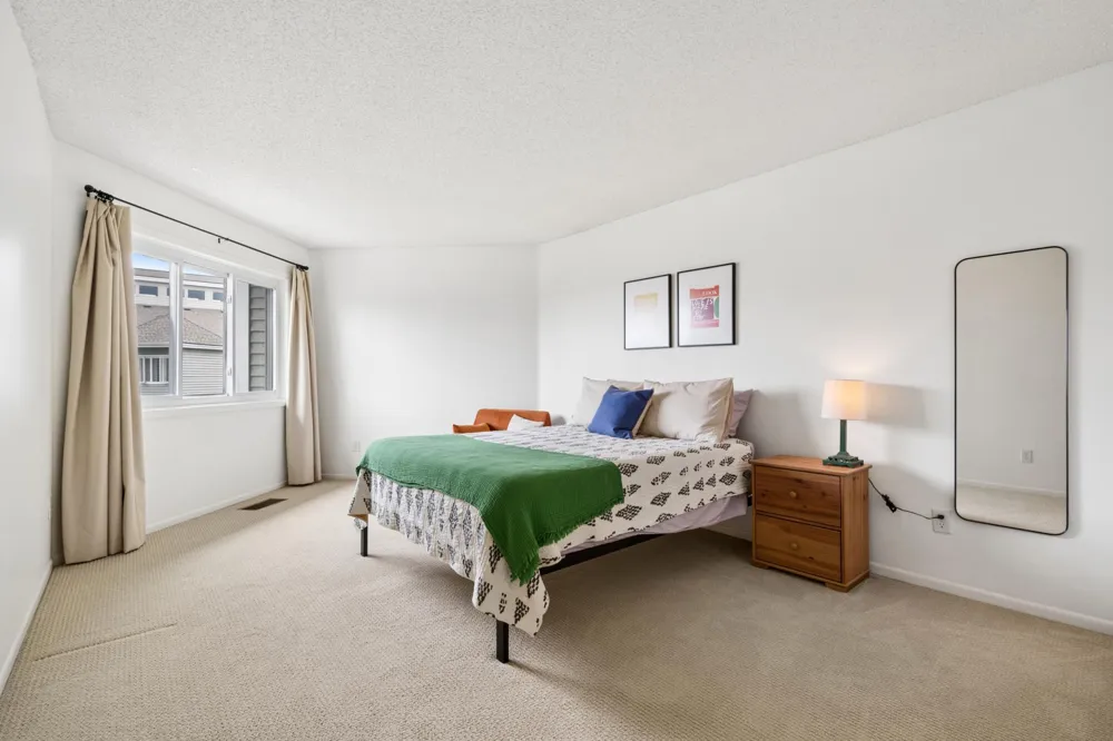 1372 Carling Drive #306 Saint Paul, MN 55108