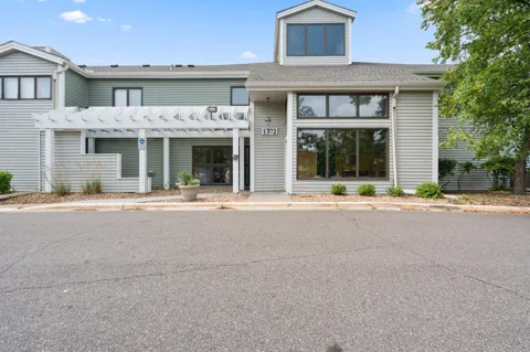 1372 Carling Drive #306