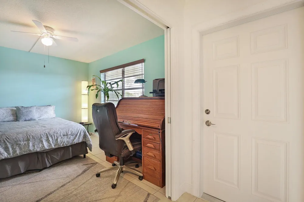 1141 Calamondin Terrace #202 Delray Beach, FL 33445