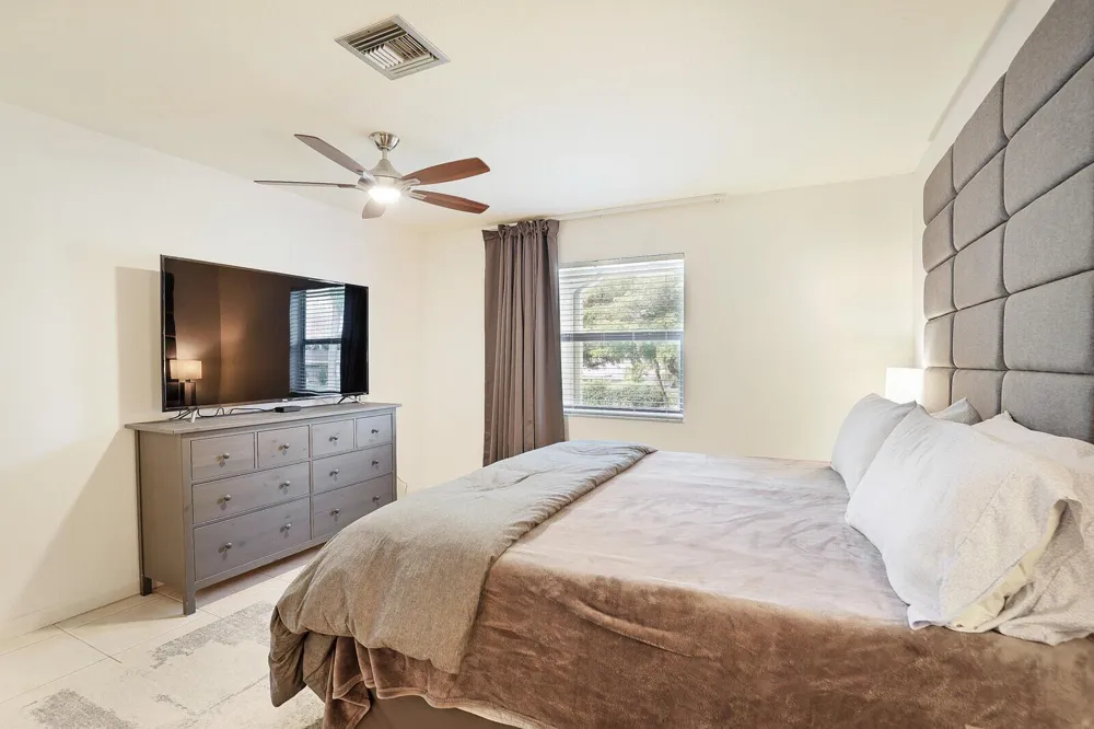 1141 Calamondin Terrace #202 Delray Beach, FL 33445