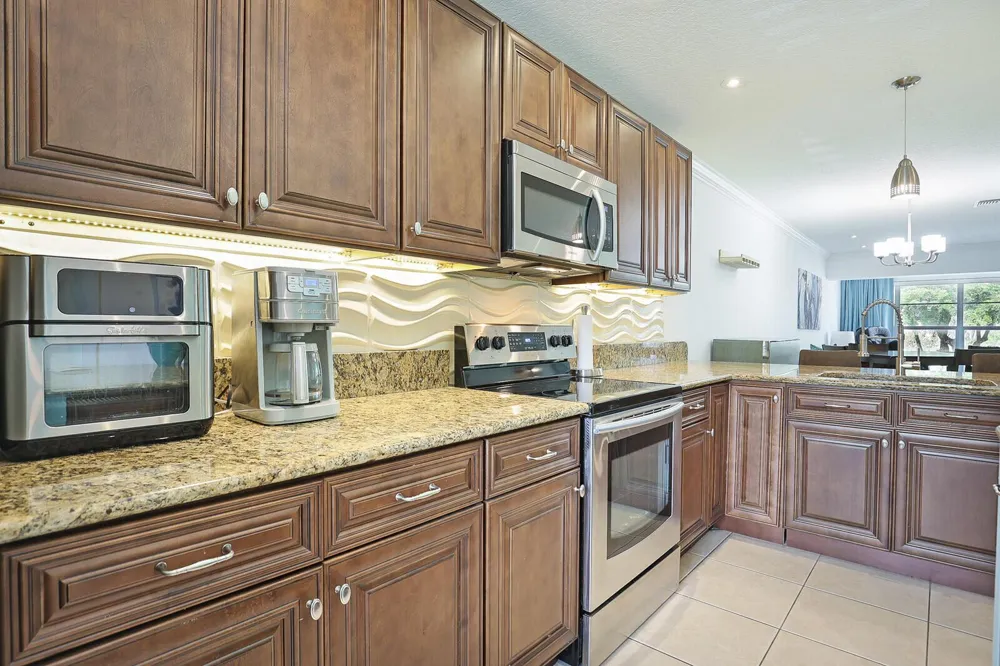 1141 Calamondin Terrace #202 Delray Beach, FL 33445