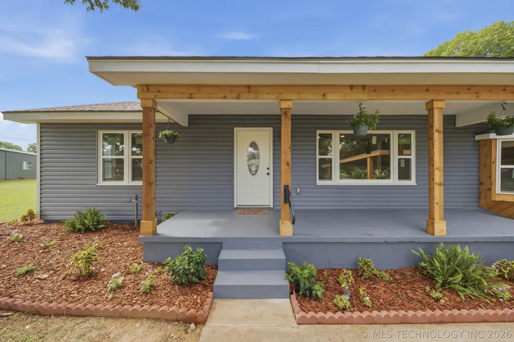 122 W Jay Stroud, OK 74079