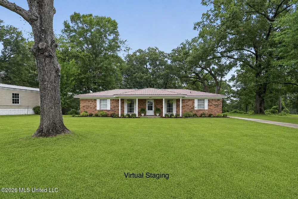 446 Park Street Lucedale, MS 39452