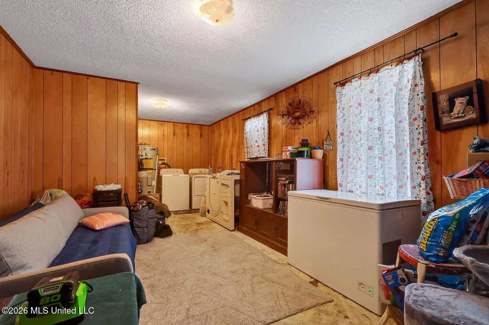 446 Park Street Lucedale, MS 39452
